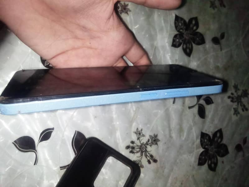 Realme Note 50 1