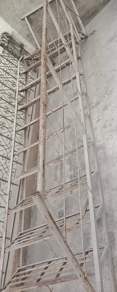 Iron ladder For Sale