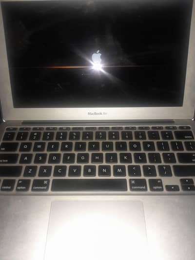 Apple Mac book air 2014 13 inh