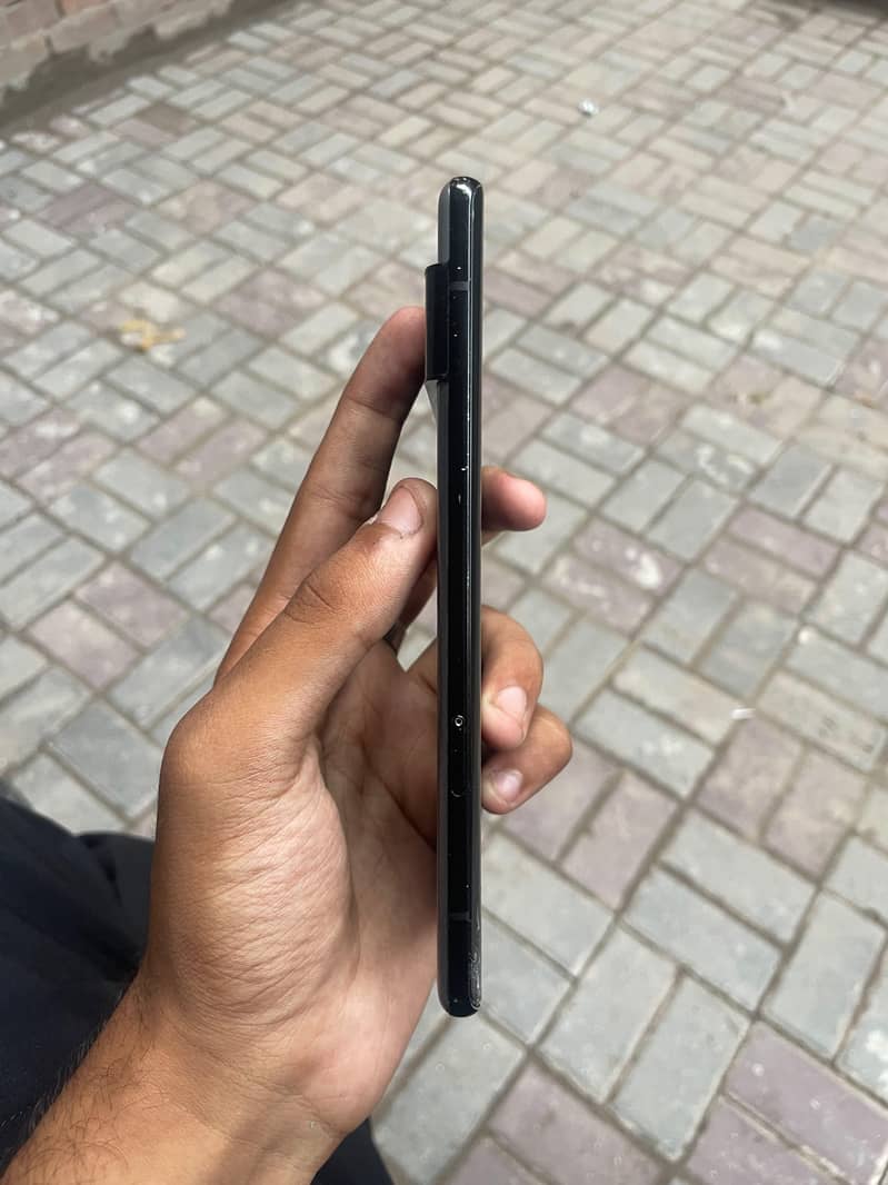 Google Pixel 6 Pro 2