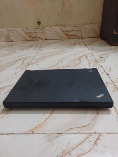 Lenovo ThinkPad laptop i5 with Charger 4/230 Ram Room