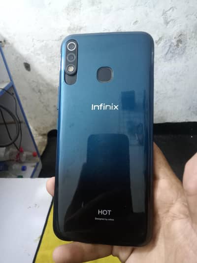Infinix Hot 8 Lite