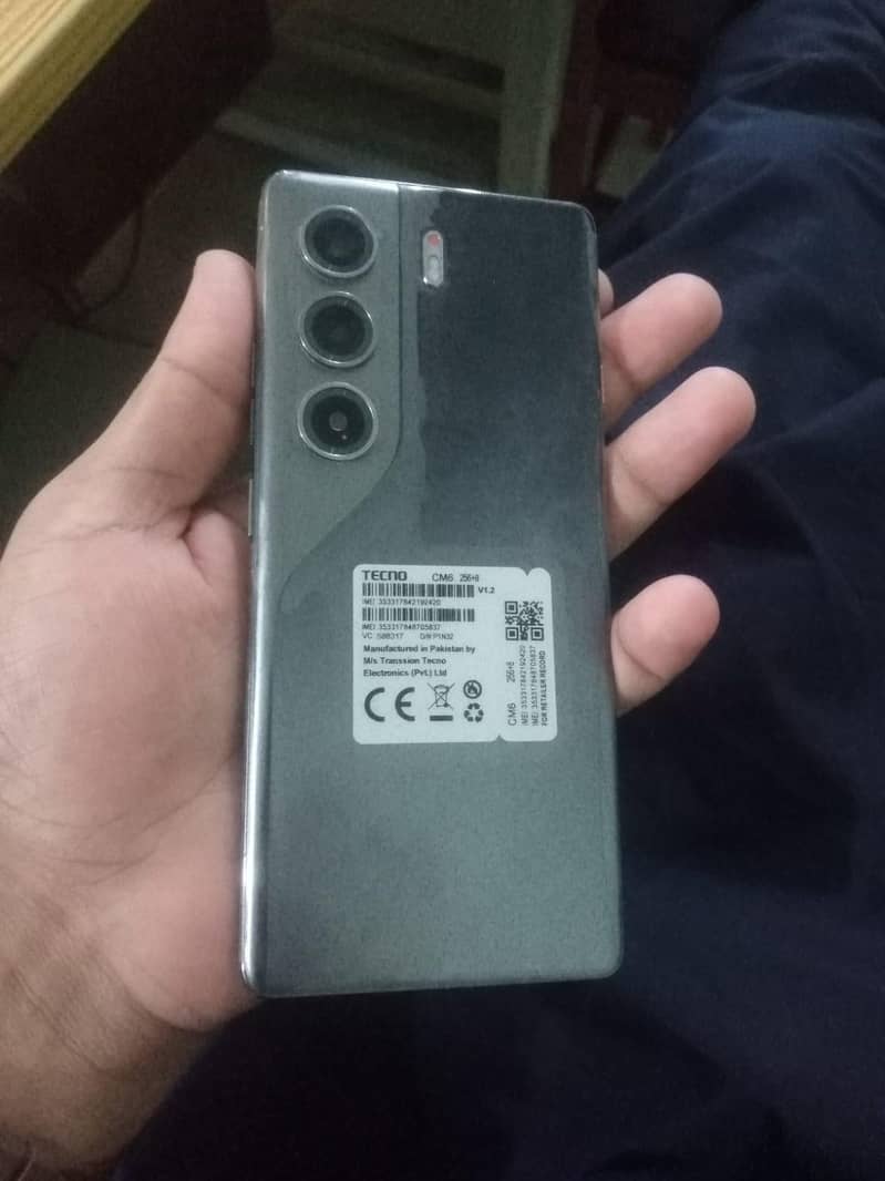 Tecno CAMON 40 Pro 2