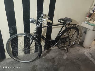 Raleigh Roadster 1981 dl-1 imported  10/10 condition