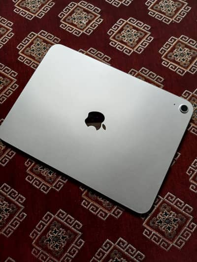 Apple iPad Air 16 256GB - 92% Battery Health - Under Warranty