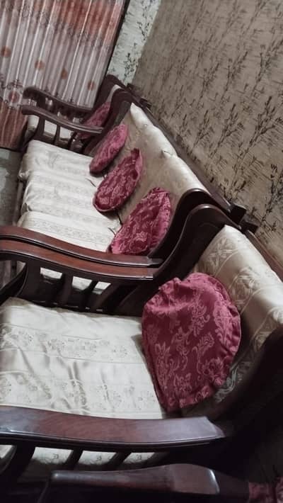 Sofa set 5 seats