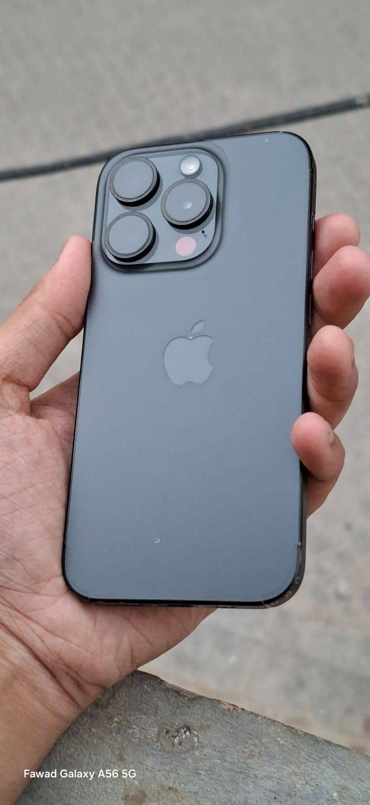 Apple iPhone 15 Pro 1