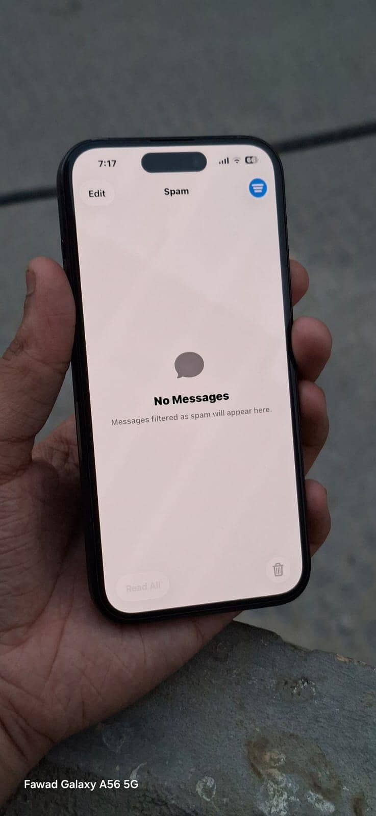 Apple iPhone 15 Pro 3