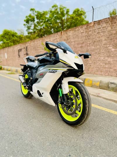 Yamaha R6 dual cilandr 500cc brand new condition urgent for sale