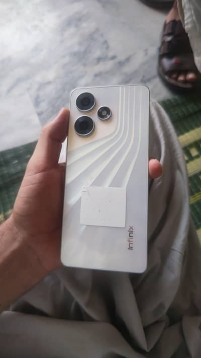 Infinix Hot 30