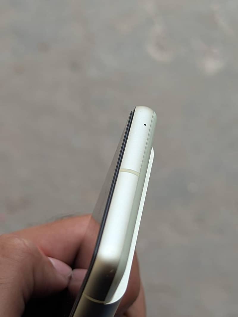 Google Pixel 7 6