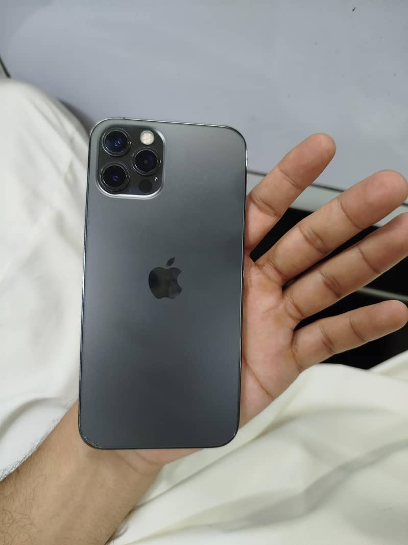 Apple iPhone 12 Pro 0