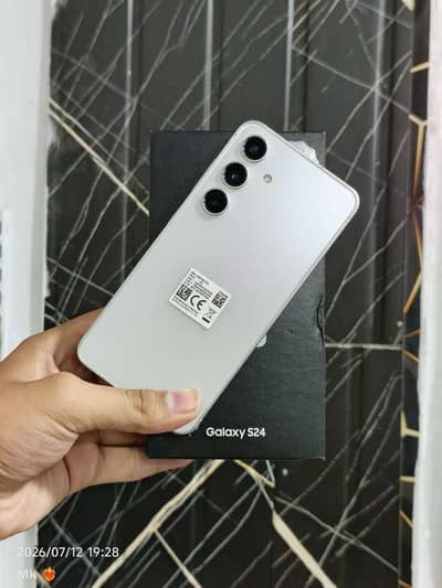 Samsung Mobile S24