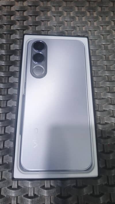 Vivo V70 5G