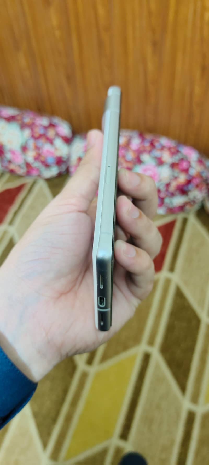 Google Pixel 7 4