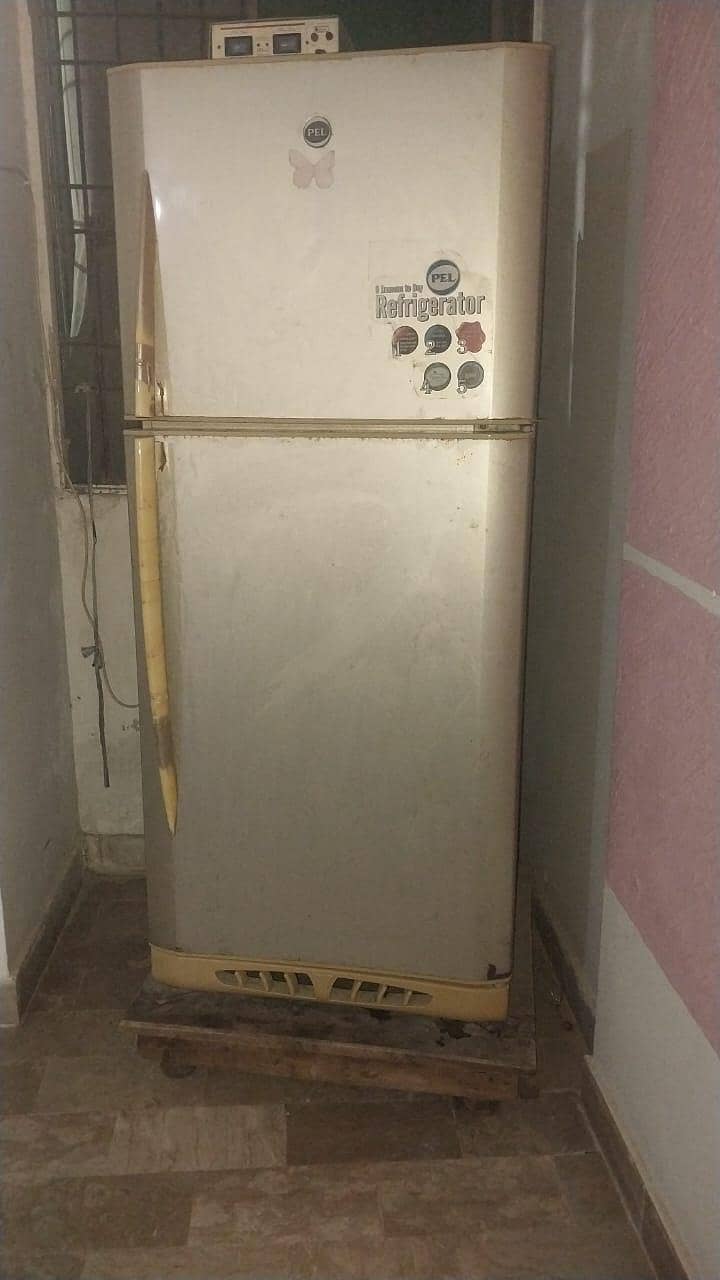 refrigerator 5