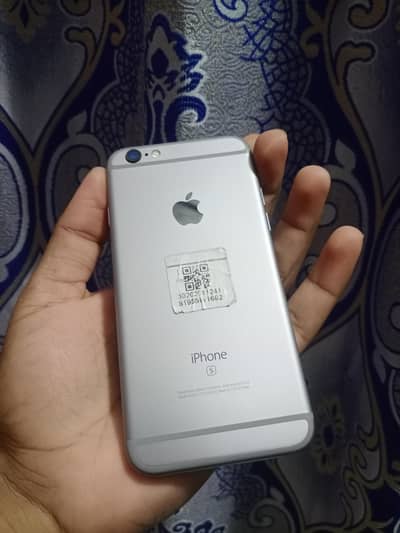 Apple iPhone 6S