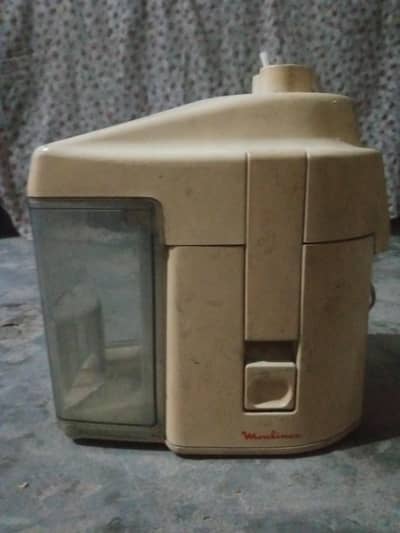 Carrot Juicer machine