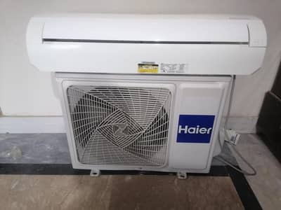 Haier 1.0 Ton Triple Inverter (Flexis Series)