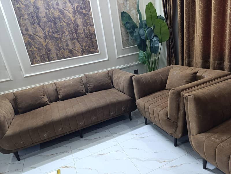 less used sofa set 2
