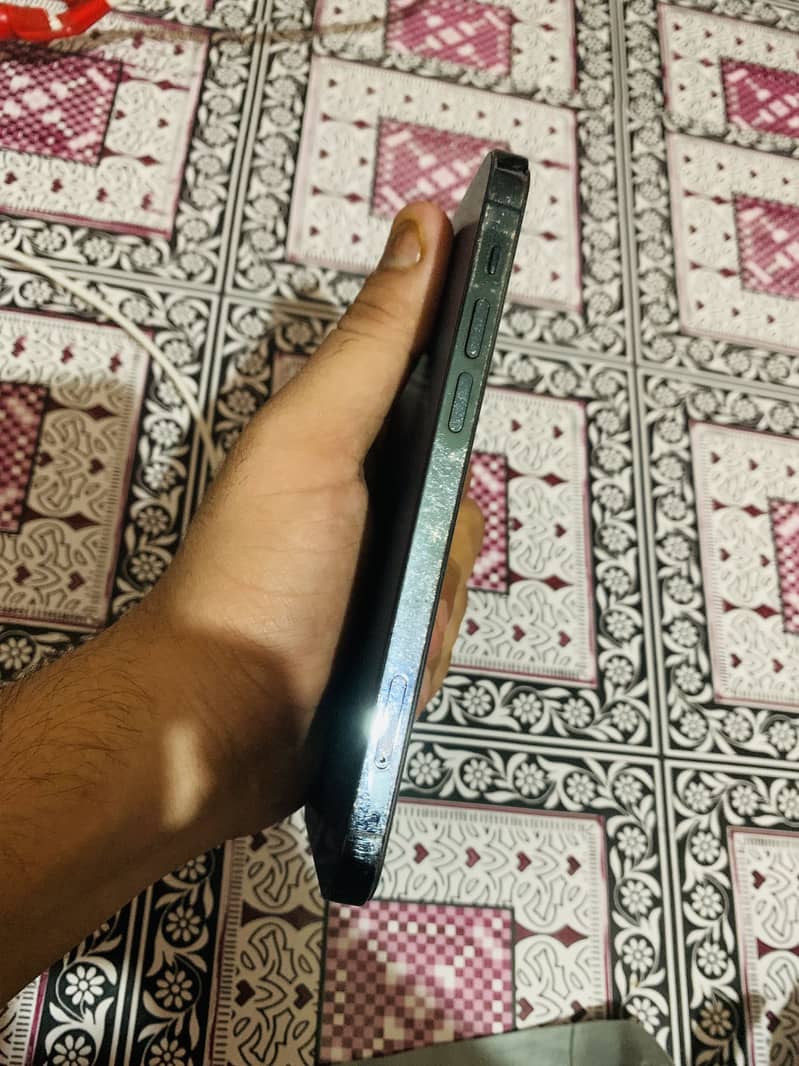 Apple iPhone 12 Pro 5