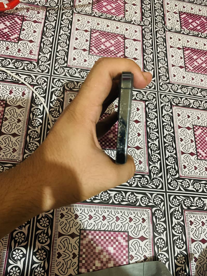 Apple iPhone 12 Pro 7