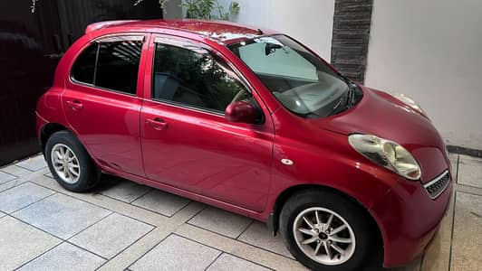 Nissan March 2012