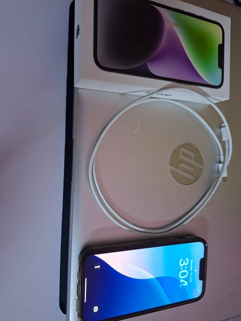 Apple iPhone 14 0