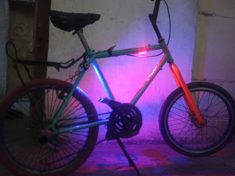 Phoenix frame cycle. 0