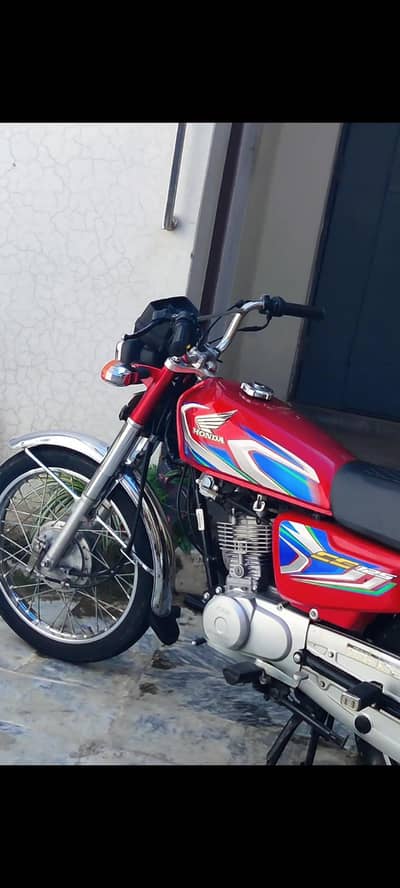 Honda cg 125 2022 model Total genuine my WhatsApp nmbr  03715666504