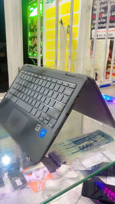 Chorme book Touch pad
