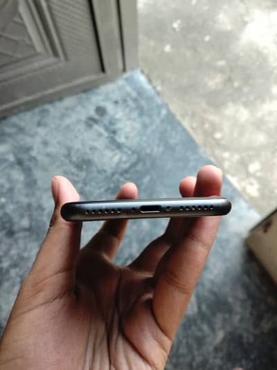 DEMAND 18000 IPHONE 8 FACTROY READ DESCRIPTION