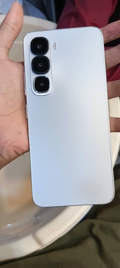 Infinix Note 12 Pro