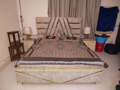 King size bed set