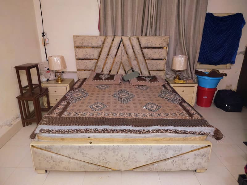 King size bed set 0