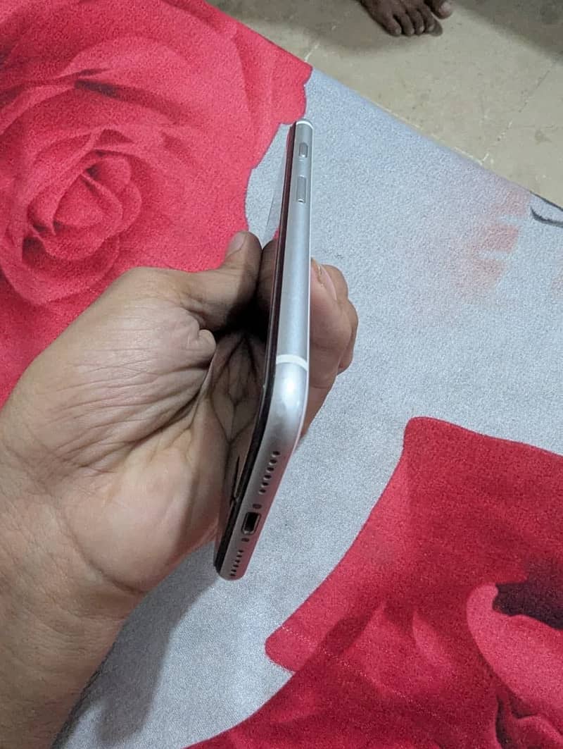Apple iPhone SE 2