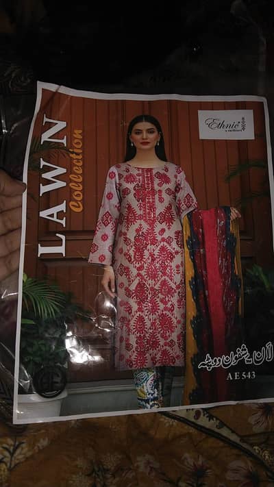 ETHNIC PURE LAWN 3 PIS SUIT