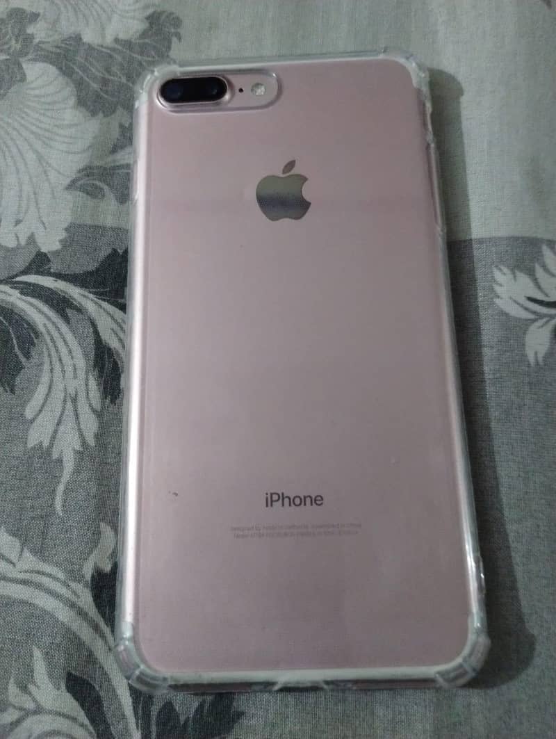 Apple iPhone 7 Plus 0