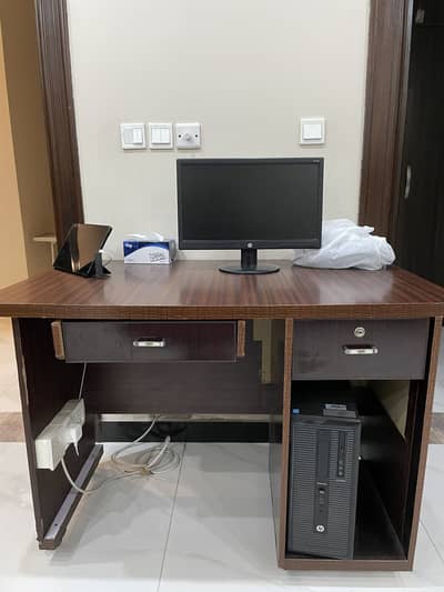 Office table for sale