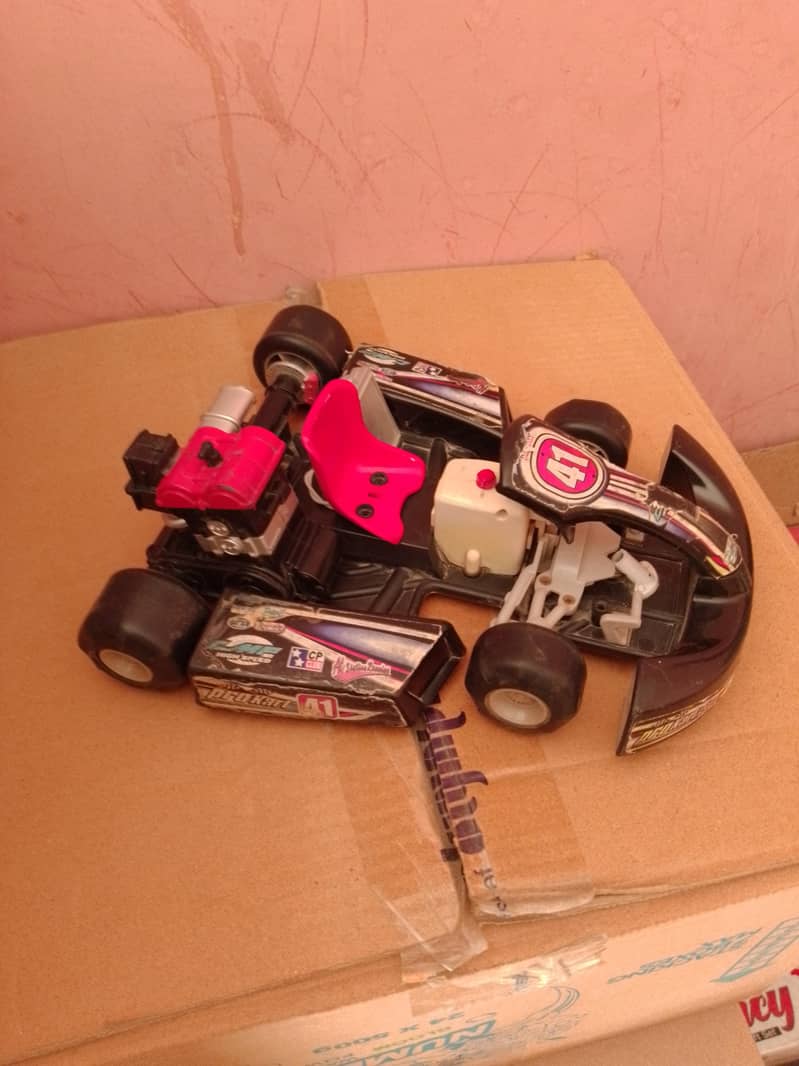 Remote control car 0