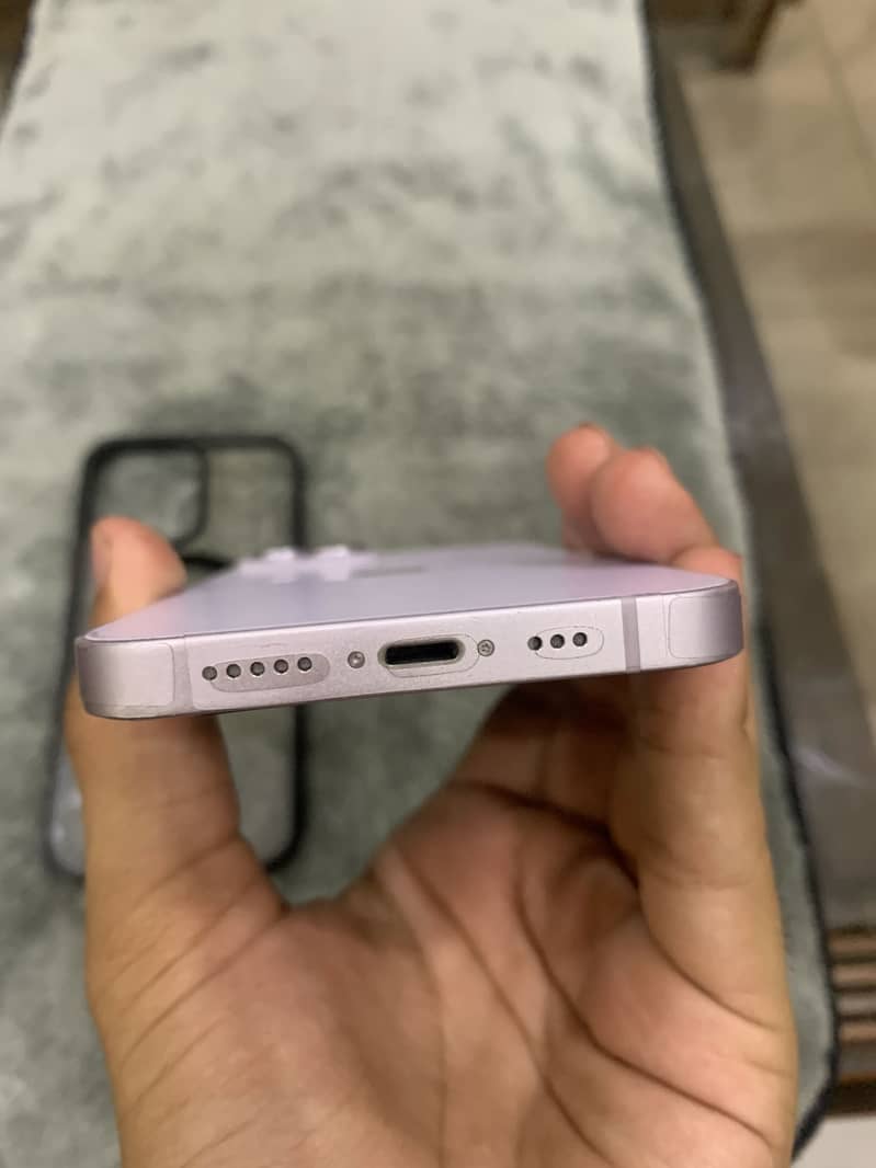 Apple iPhone 14 7