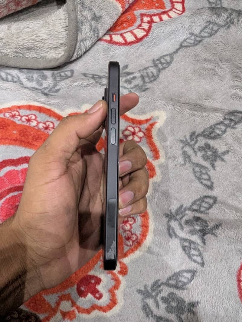 Apple iPhone 15 1
