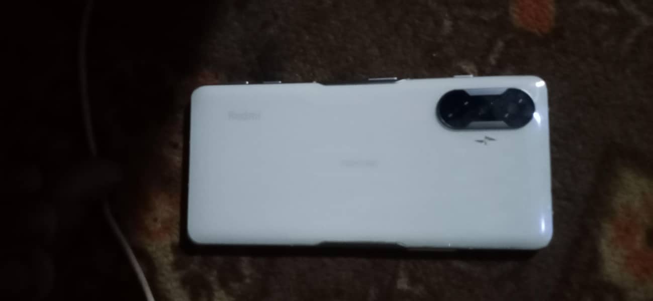 redmi k40 1