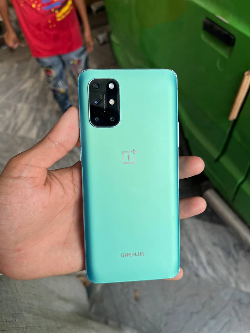 One Plus 8T 0