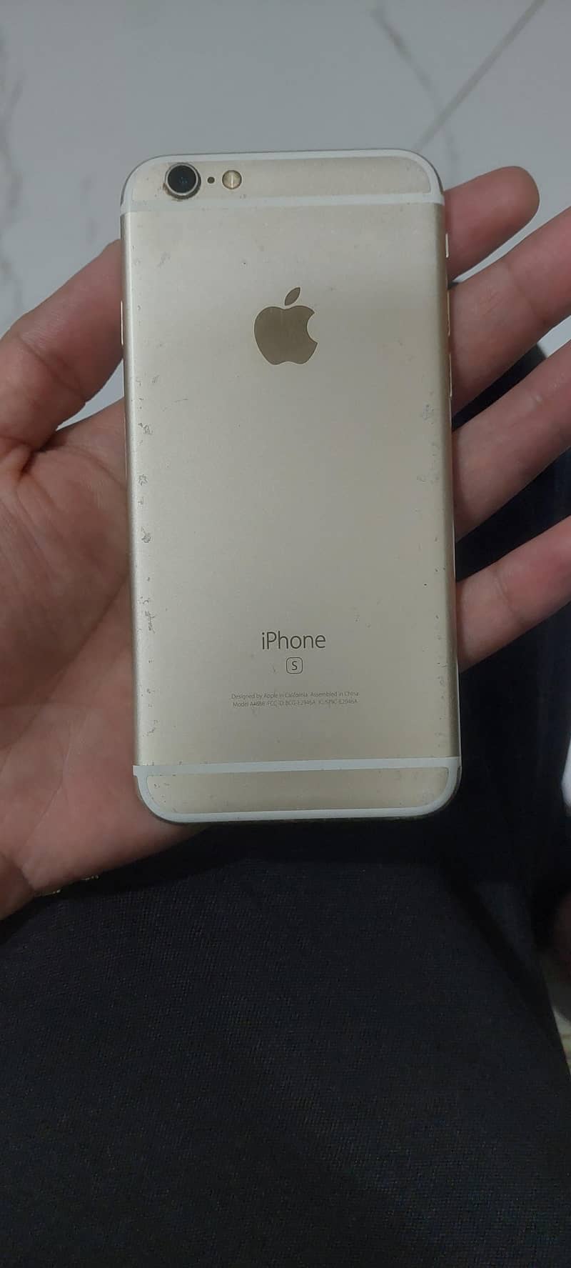 Apple iPhone 6S 2