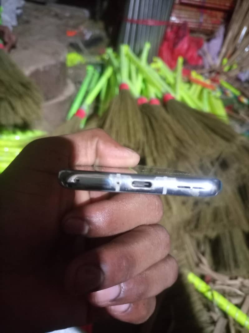 One Plus 9pro 7
