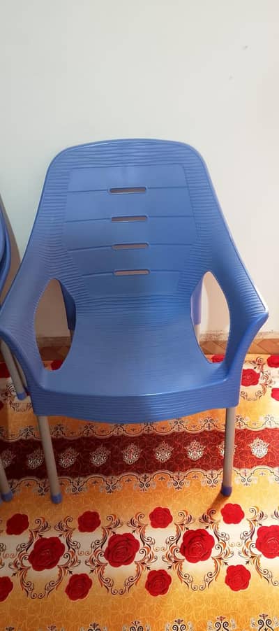 4 chair 