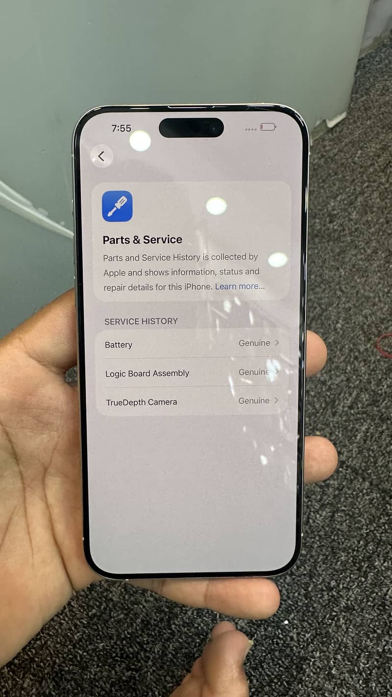 Apple iPhone 15 Pro Max 6