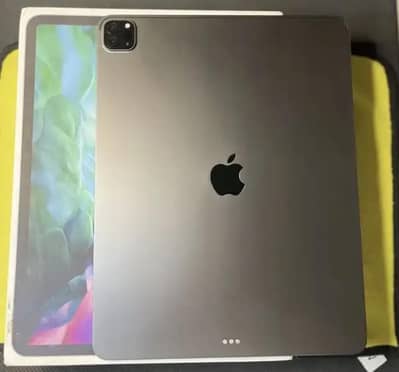 iPad pro 2020 4th generation 256gb 12.9 inches I pad