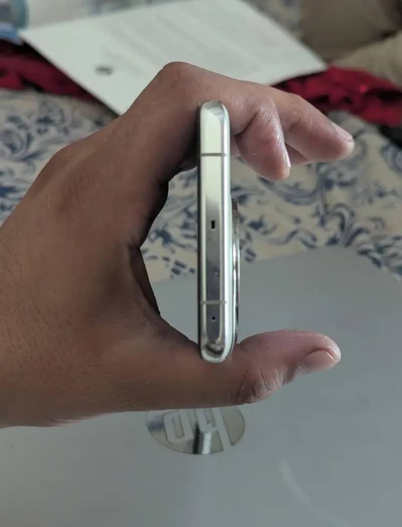 One Plus 11 4